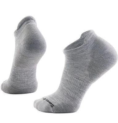 FULL VIEW OF SMARTWOOL UNISEX EVERYDAY ATHLETIC LOW ANKLE SOCKS WITH DURABILITY
