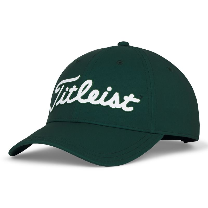 FRONT LEFT VIEW OF TITLEIST MENS PLAYERS BALL MARKER HAT WITH LIGHTWEIGHT AND MOISTURE-WICKING