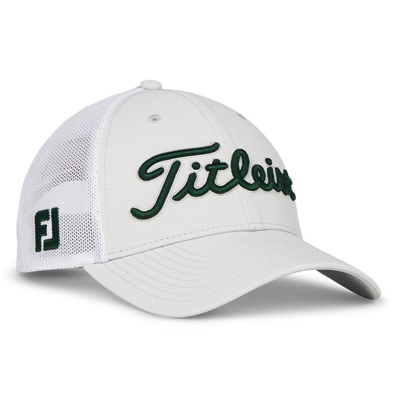 FRONT RIGHT VIEW OF TITLEIST MENS TOUR PERFORMANCE MESH HAT WITH LIGHTWEIGHT AND SUN PROTECTION