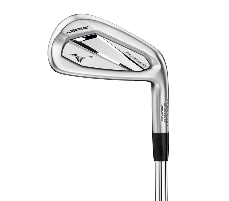 FRONT VIEW OF MIZUNO MENS JPX 925 FORGED IRON SET WITH GREATER CONTROL AND FORGED FACE