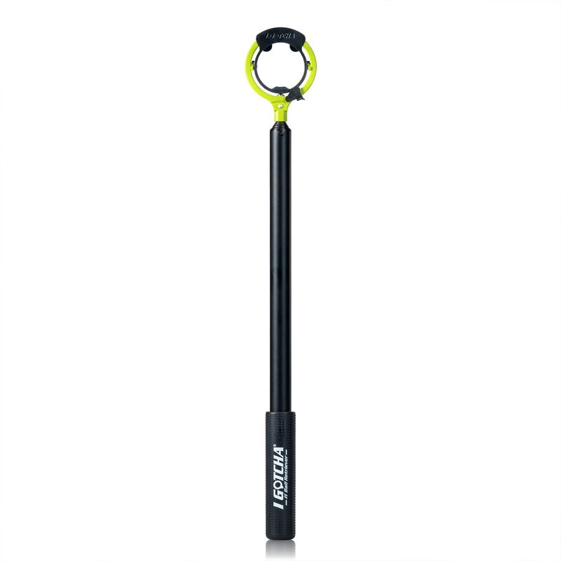 FRONT VIEW OF I GOTCHA SL GOLF BALL RETRIEVER WITH LIGHTWEIGHT ALUMINUM SHAFT, RUBBERIZED HANDLE, AND EASY BALL PICK UP