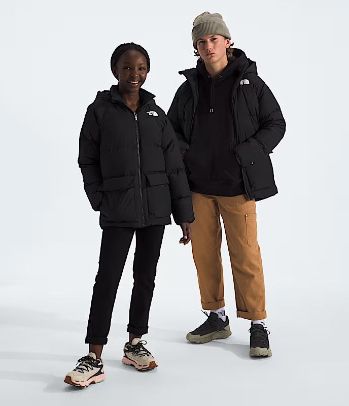 MAIN IMAGE OF THE NORTH FACE YOUTH TEEN NORTH DOWN FLEECE-LINED SHORT PARKA IN TNF BLACK XS WITH 60…