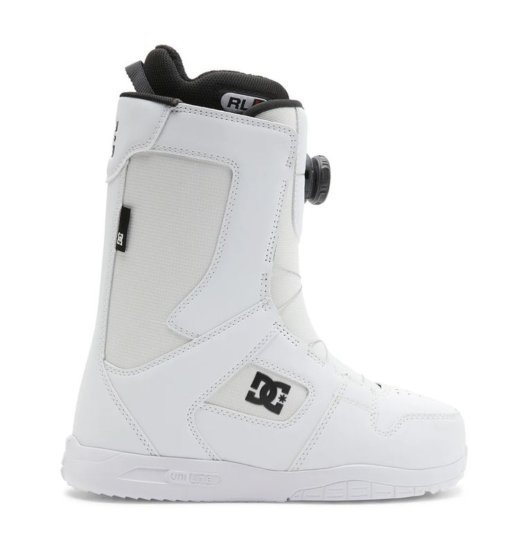 RIGHT VIEW OF DC WOMENS PHASE BOA SNOWBOARD BOOTS FEATURES COMFORTABLE FEEL AND GRIPPY SOLE FOR ENH…