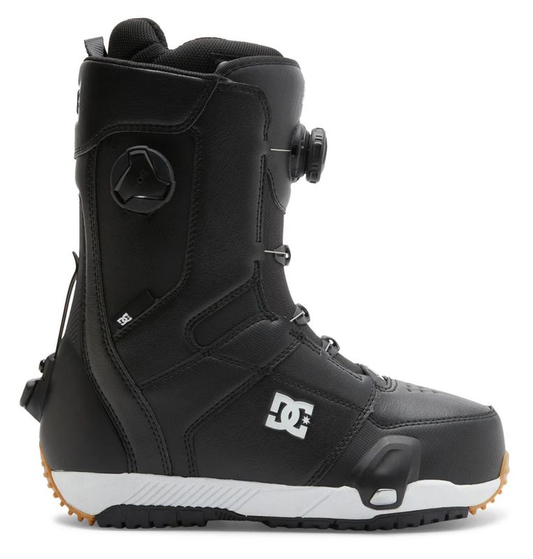 RIGHT VIEW OF DC MENS CONTROL STEP ON SNOWBOARD BOOTS FEATURES PREMIUM LINER AND DUAL ZONE BOA FOR …