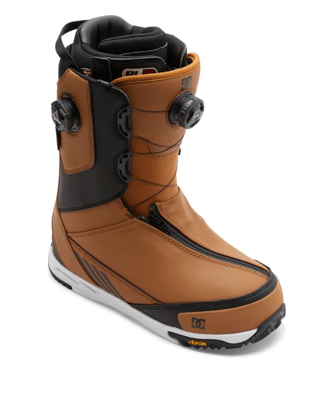 BOA VIEW OF DC MENS TRANSCEND SNOWBOARD BOOTS FEATURES PRIMALOFT® INSULATION FOR WARMTH AND DUAL ZO…