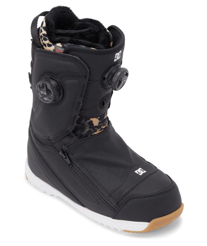 BOA VIEW OF DC WOMENS MORA SNOWBOARD BOOTS FEATURES STORM FLAP TO KEEP YOU WARM AND DUAL ZONE BOA F…