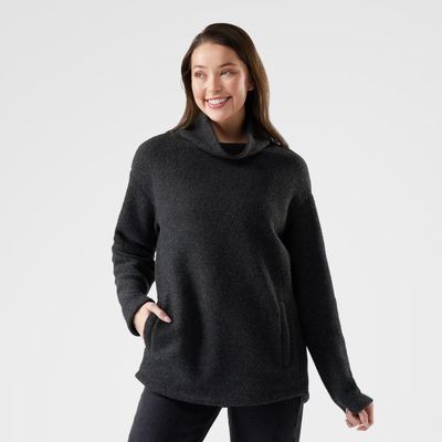FRONT VIEW OF SMARTWOOL WOMENS SECOND CUT FLEECE PULLOVER SWEATER FEATURES RELAXED FIT FOR MORE ROO…