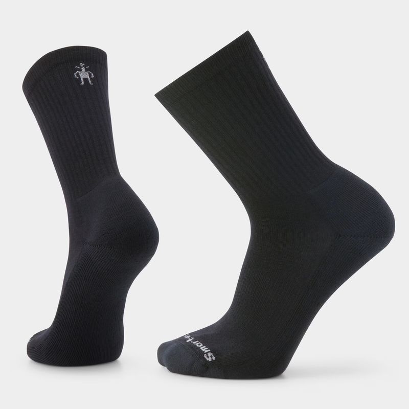 FRONT VIEW OF SMARTWOOL UNISEX EVERYDAY SOLID RIB CREW SOCKS FEATURES SECURE FIT, VERSATILE DURABIL…