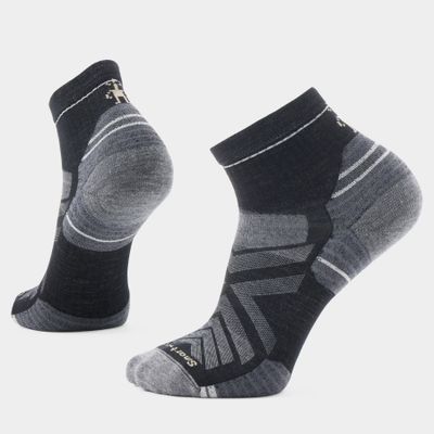 FRONT VIEW OF SMARTWOOL MENS HIKE TARGETED CUSHION ANKLE SOCKS FEATURES ADDED DURABILITY AND BREATH…