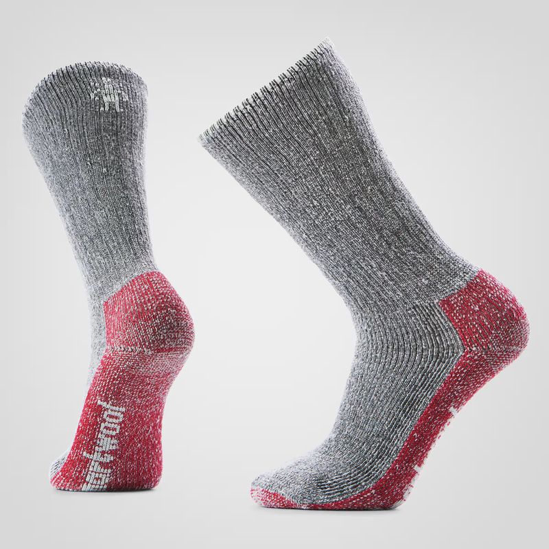 FRONT VIEW OF SMARTWOOL UNISEX MOUNTAINEER CLASSIC EDITION MAX CUSHION SECOND CUT CREW SOCKS FEATUR…