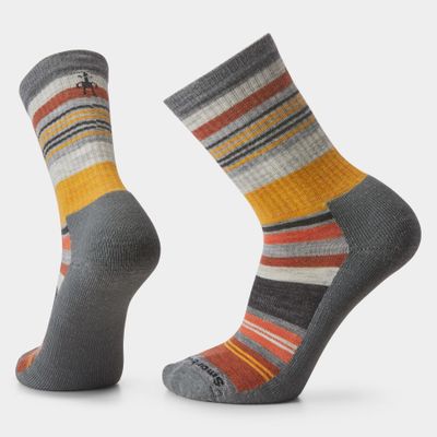 FRONT VIEW OF SMARTWOOL UNISEX EVERYDAY JOVIANSPHERE CREW SOCKS FEATURES UNMATCHED DURABILITY AND S…