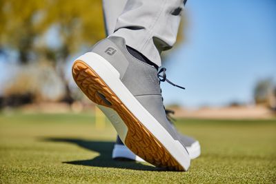 Men's golf shoes feature comfortable, waterproof designs with excellent traction, breathability, and stylish looks.