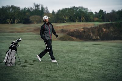 Men's golf rainwear features waterproof jackets, pants, and accessories designed for comfort and weather protection.
