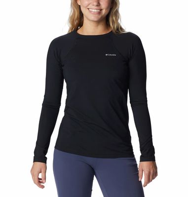 FRONT VIEW OF COLUMBIA WOMENS MIDWEIGHT STRETCH BASELAYER TOP FEATURES PERFORMANCE WICKING FABRIC A…