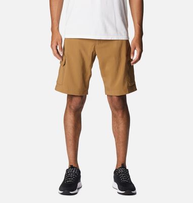 FRONT VIEW OF COLUMBIA MENS SILVER RIDGE UTILITY CARGO SHORT FEATURES UPF 50 SUN PROTECTION AND MOI…