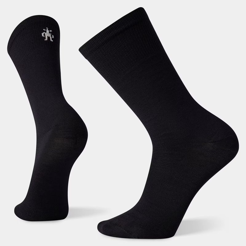 FRONT VIEW OF SMARTWOOL UNISEX HIKE CLASSIC EDITION ZERO CUSHION LINER CREW SOCKS FEATURES IMPROVED…