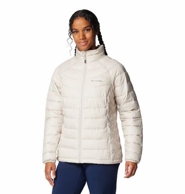 FRONT VIEW OF COLUMBIA WOMENS POWDER LITE™ II WINTER JACKET FEATURES OMNI-HEAT™ FOR MEDIUM WARMTH A…
