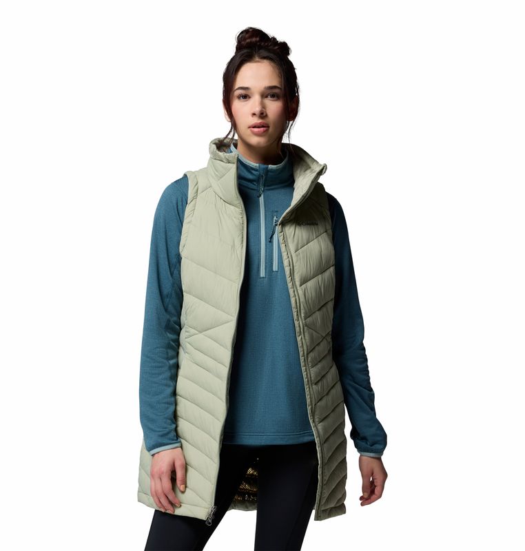 FRONT VIEW OF COLUMBIA WOMENS JOY PEAK™ II LONG VEST FEATURES WATER REPELLENCY AND INSULATION FOR M…