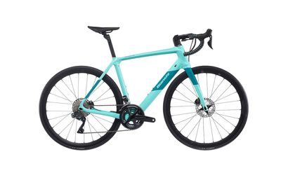 2023 Infinito Road