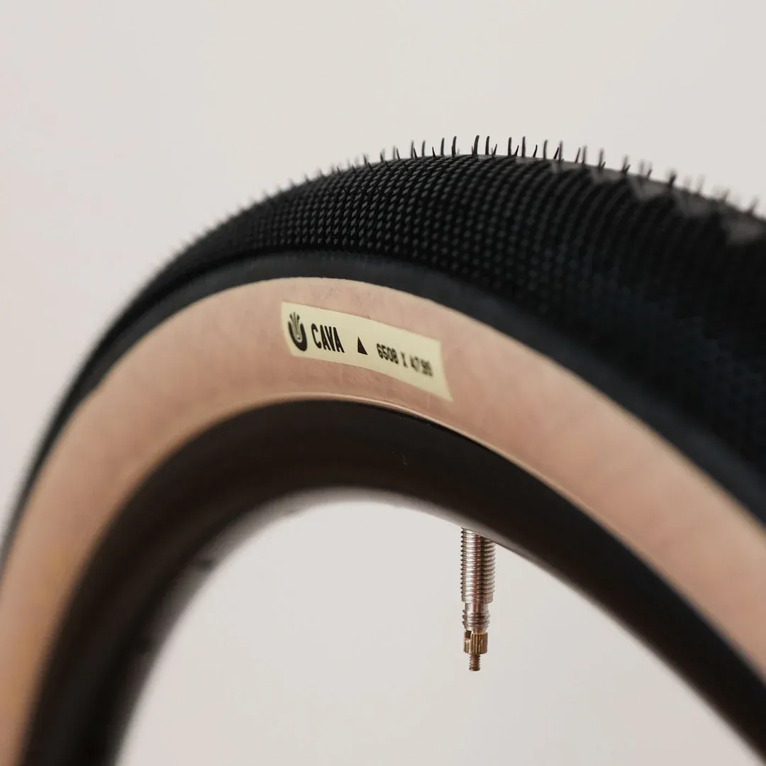Ultradynamico Cava JFF Tire