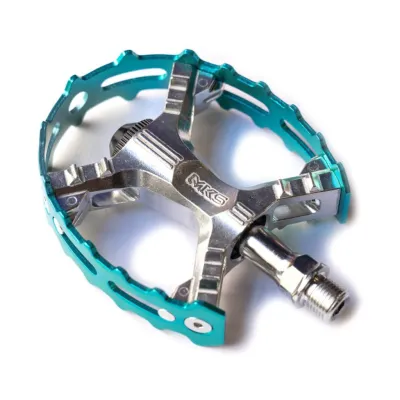 Blue Lug Bear Trap Pedal by MKS