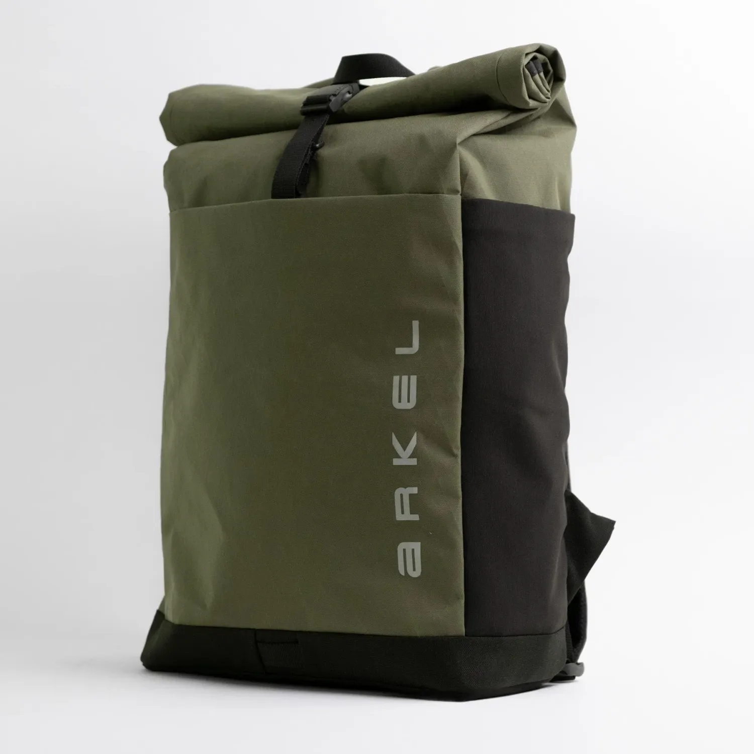 Signature D- Commuting Waterproof Backpack