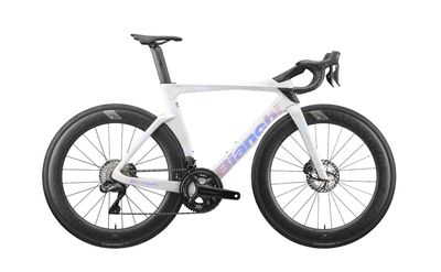2027 Bianchi Oltre PRO - Ultegra Di2 12sp w/4iiii Powermeter