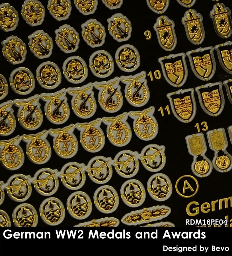 RDM16PE04 - German WWII Medals and Awards (PE sets) - 1:16
