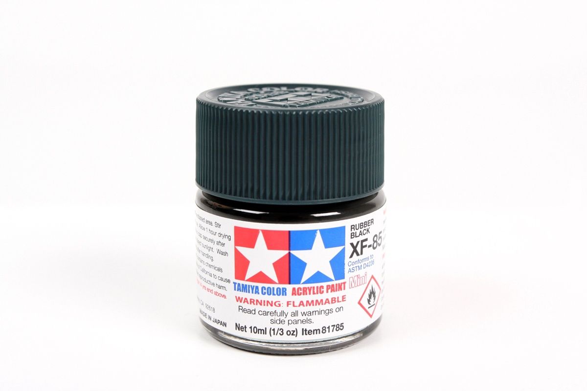 81785 - XF85/XF-85 Rubber Black - 10ml