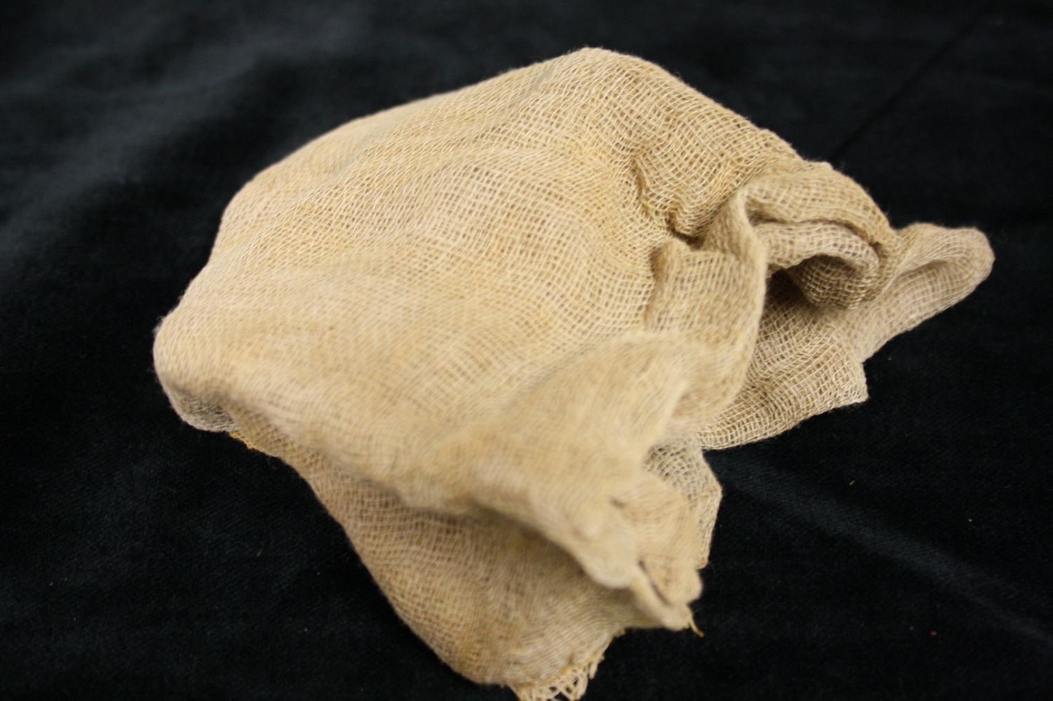 723 - Camouflage net bruine kleur 55x55cm - all scale