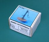 ED-3503 - Old Water Pump (manual style) - 1:35