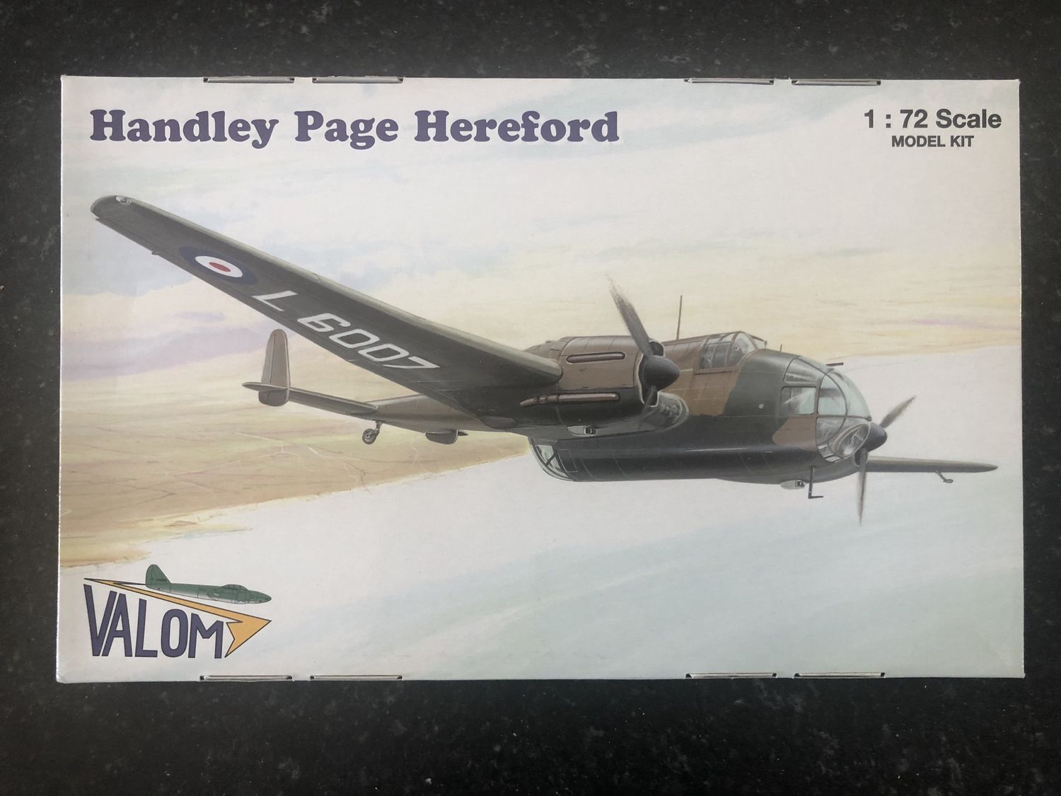 72035 - Handley Page Hereford - 1:72
