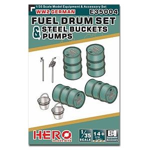 E35004 - WWII German Fuel Drum Set - 1:35