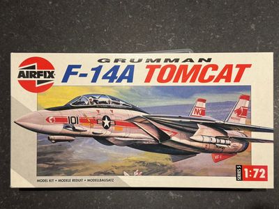 05013 - Grumman F-14A Tomcat - 1:72
