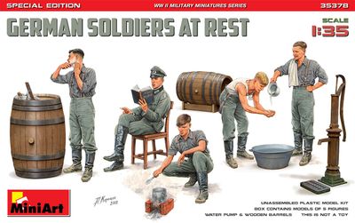 35378 - German Soldiers At Rest - Special Edition - 1:35