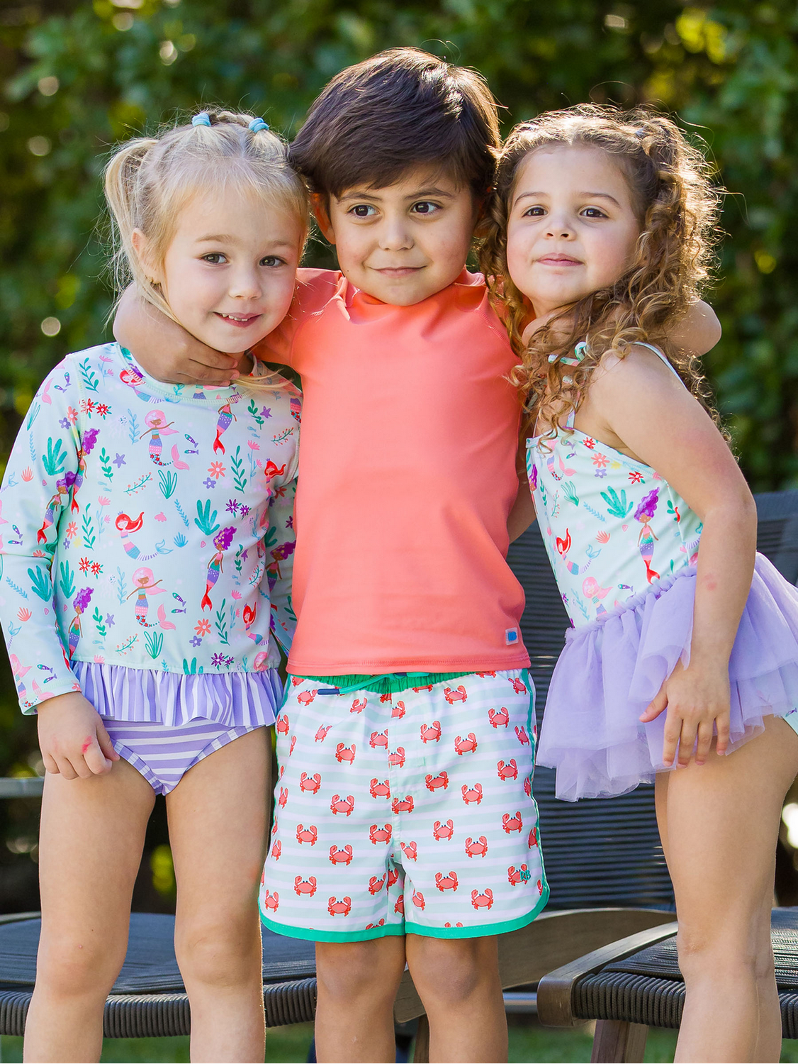Crabby Cove Dolphin Hem Swim Trunks