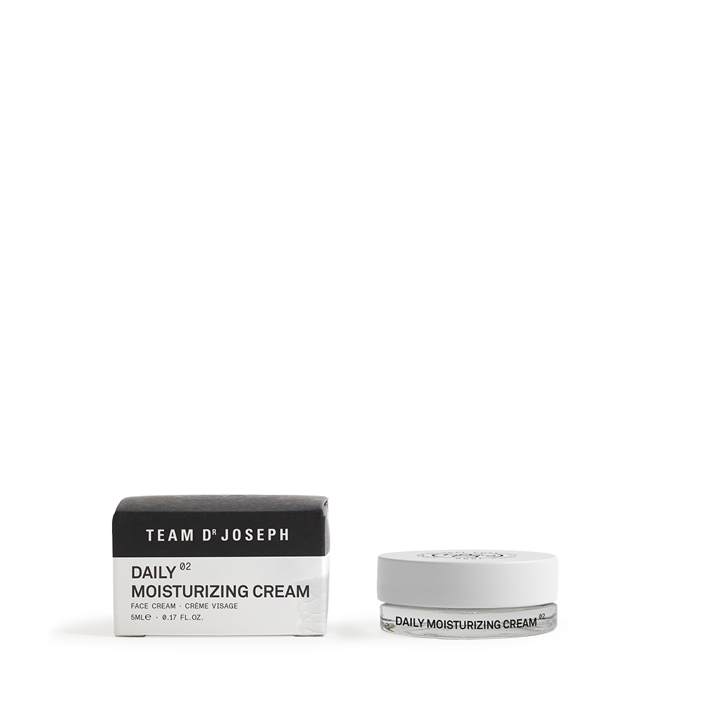 Daily Moisturizing Cream 02