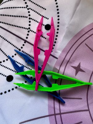 Mini Plastic Tweezers