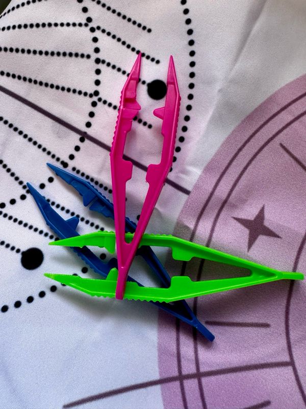 Mini Plastic Tweezers