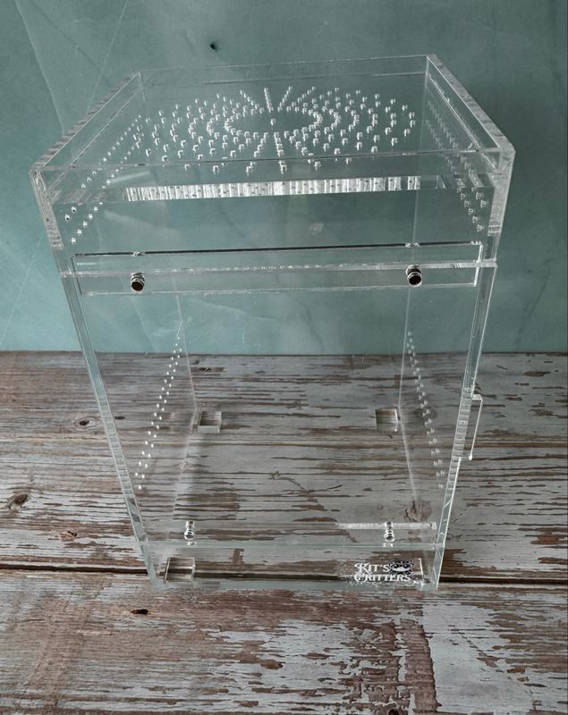 KC Stackable Front Opening Enclosure - 4x4x6&quot;