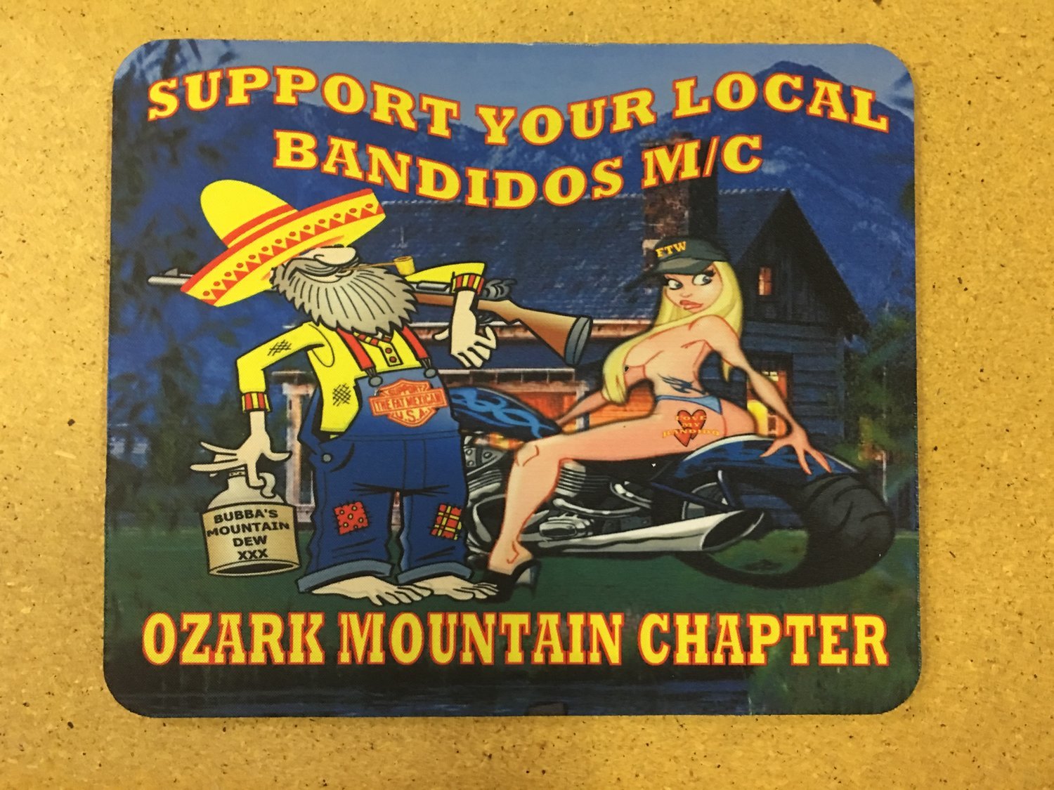 Mouse Pad Hillbilly  Support