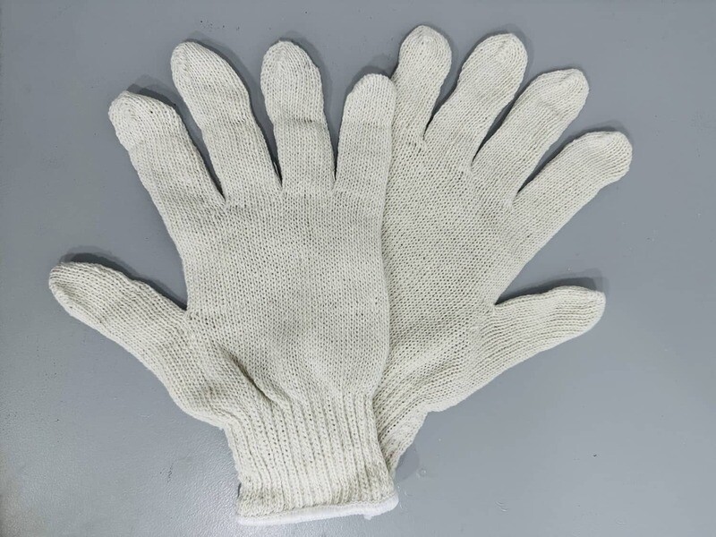 Cotton pair of gloves