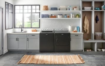 MAYTAG Top Load Washer with Extra Power Model #: MVW5435PBK
