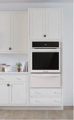 Gas wall oven