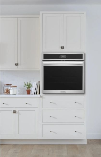 Frigidaire Gallery GCWS3067AF 30" Single Wall Oven with Total Convection
