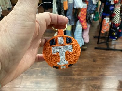 LA Chic TN beaded keychain