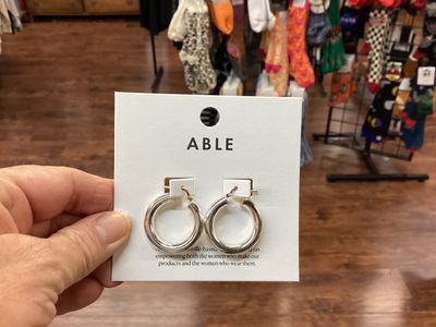 Able Air hoops silver