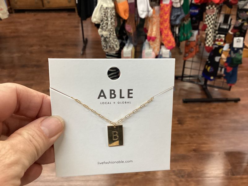 Able Novel necklace