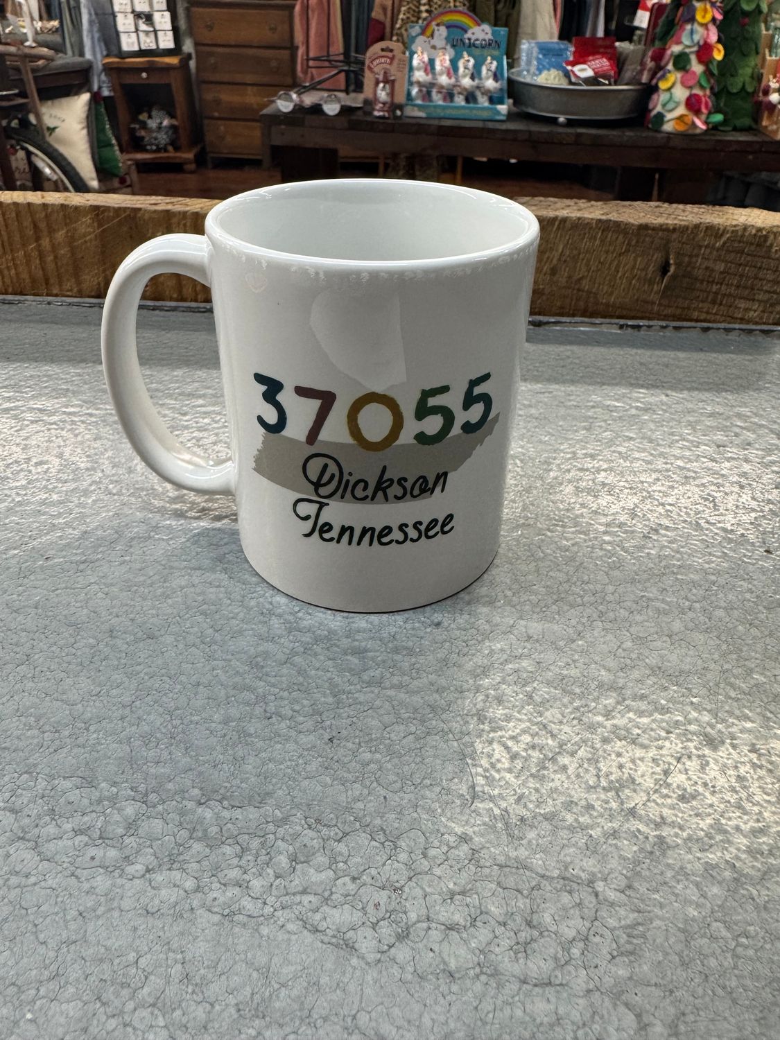 Canary Road 37055  11 oz mug