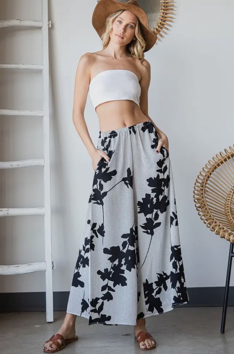 Bucket List Floral wide leg pant , Size: S